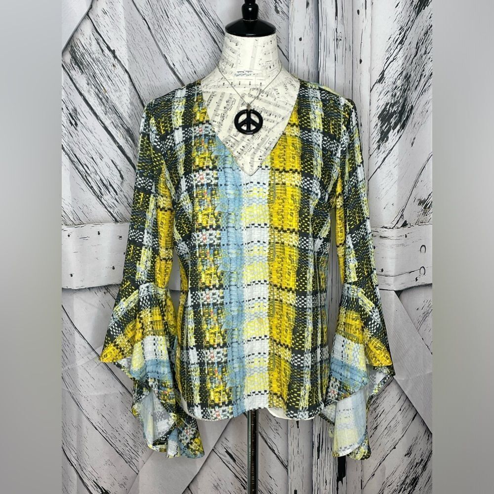 Project Runway V-Neck Trumpet Sleeve Top Woven Print M